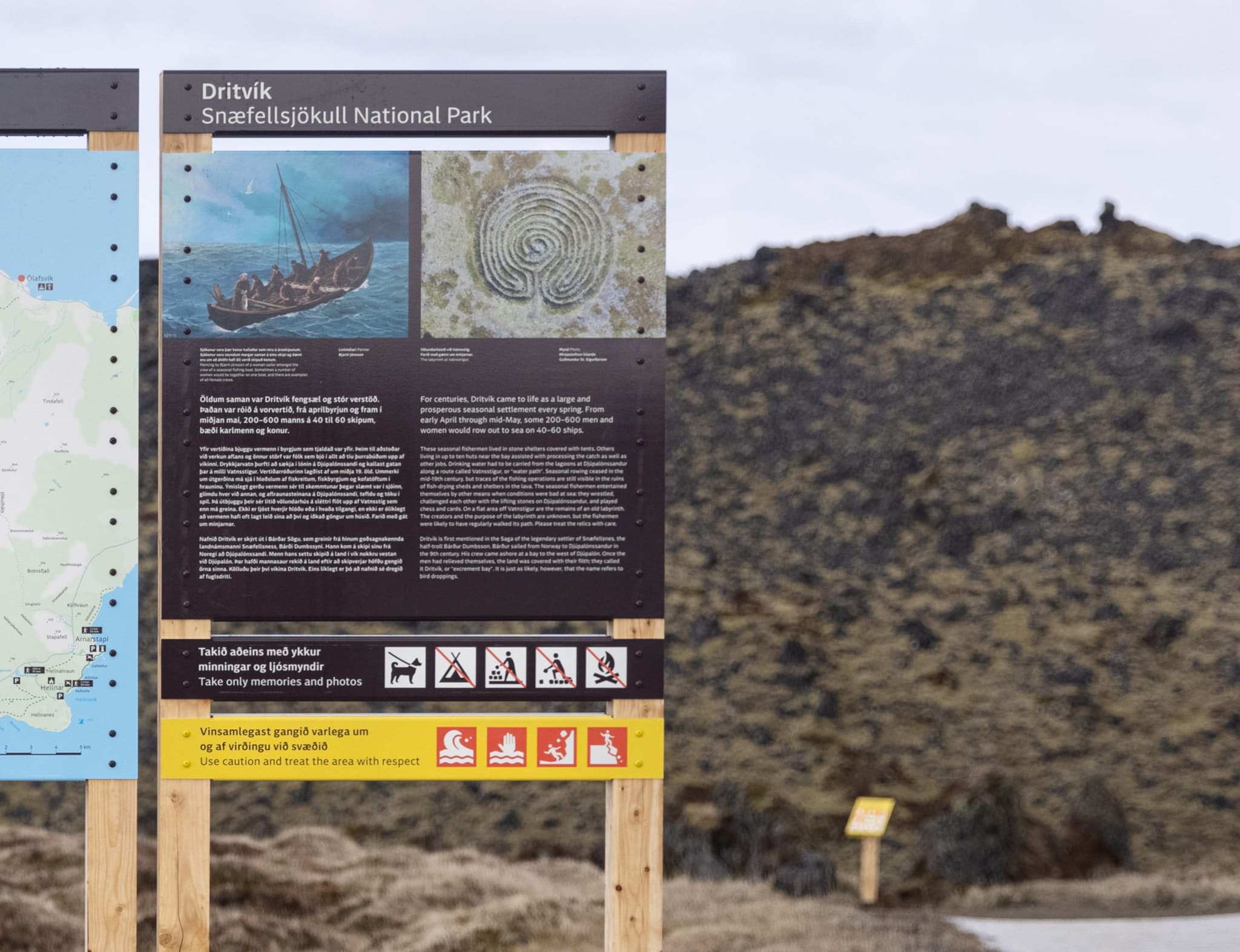 Dæmi um texta fyrir staðarskilti við Dritvík